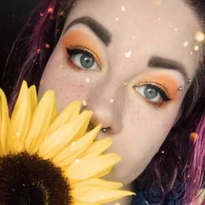 Meet your Posher, Kaileigh